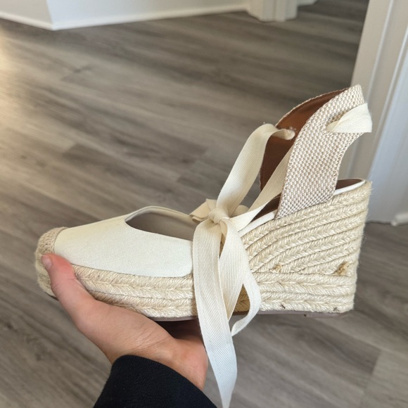 Target Sandals - Picture 4 of 4